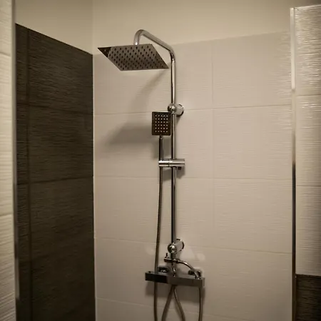 Panorama Superior - Pool, Garden, Parking Διαμέρισμα Balatonalmádi