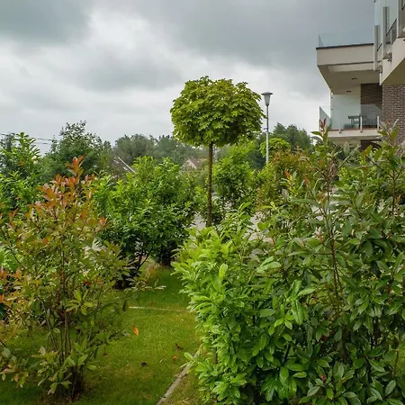 Panorama Superior - Pool, Garden, Parking