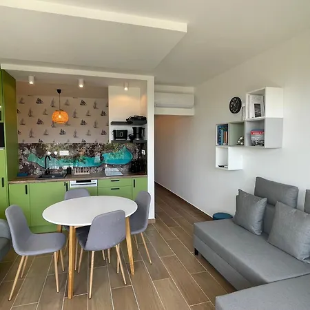 Panorama Superior - Pool, Garden, Parking Διαμέρισμα *