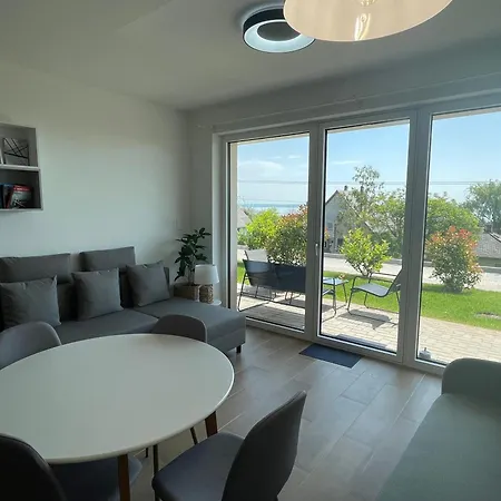 Panorama Superior - Pool, Garden, Parking *